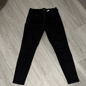 Banana Republic women’s  skinny fitBlack Skinny Jeans size 29/8